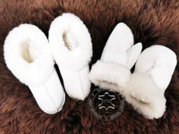 Peaux de mouton - Gants en laine et chaussons en peau de mouton ! Voici notre offre automne-hiver !